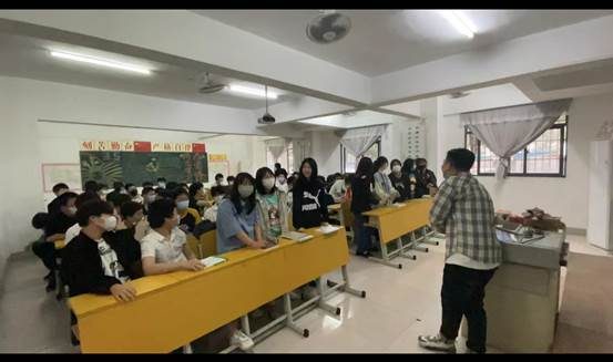 说明: c04d52bb7034b6f4ac93e3408c0f16b