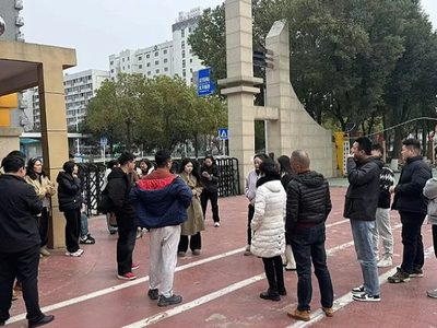 暖心护航迎学子 安全整洁启新程——我校开展校园教室宿舍安全卫生检查